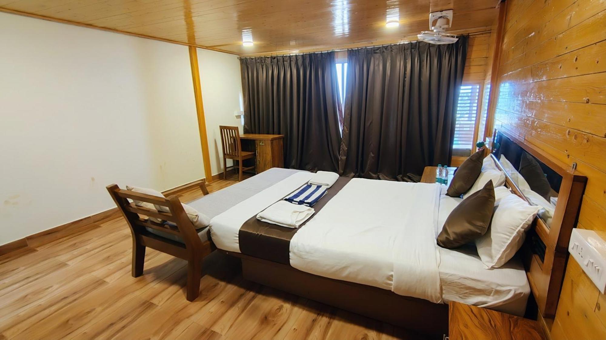Hotel Darsy Residency Agonda Exterior foto